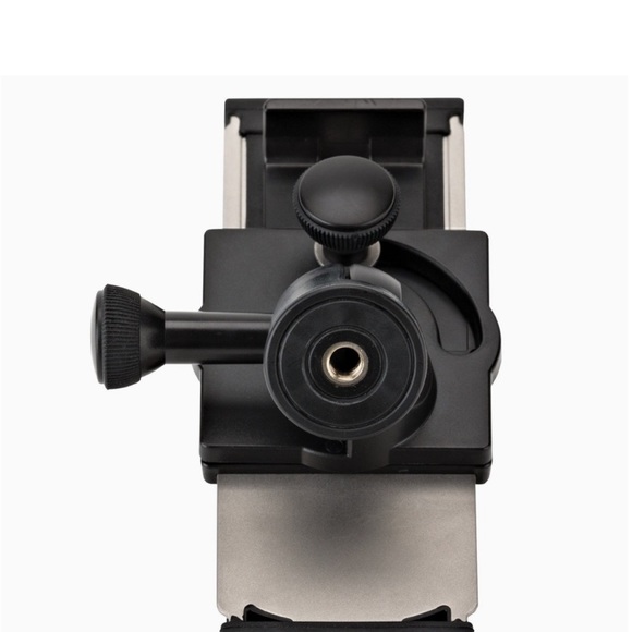 JOBY GRIP TIGHT MOUNT PRO For Tablet - Picture 9 of 10